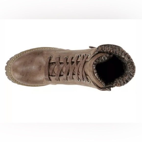 Carlos by Carlos Santana Gibson Bootie, Tan, Size 6, New in Box - Picture 2 of 3